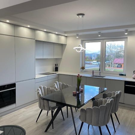 Apartament Luxlook Újszandec Kültér fotó
